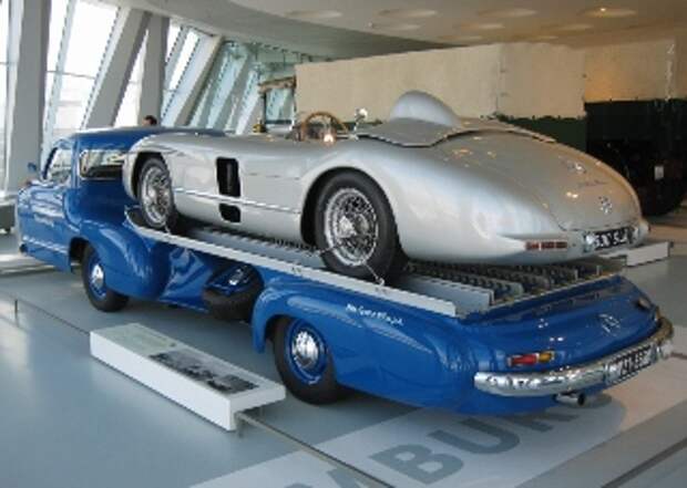 Renntransporter