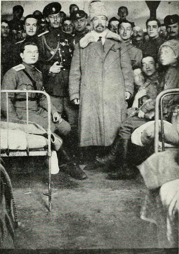 Корниловъ-Новочеркасскъ.jpg Немного о происхождении символики бандеровцев.