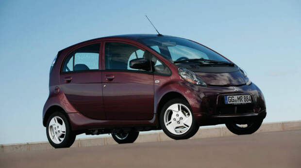 4. Mitsubishi i-MiEV — от 999 000 рублей. авто, электроавтомобили