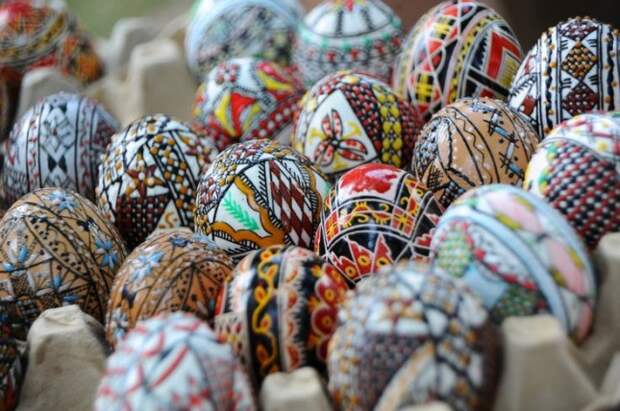 romania-eggs-645x428