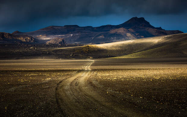i-fell-in-love-with-iceland-but-its-a-complicated-relationship-10__880