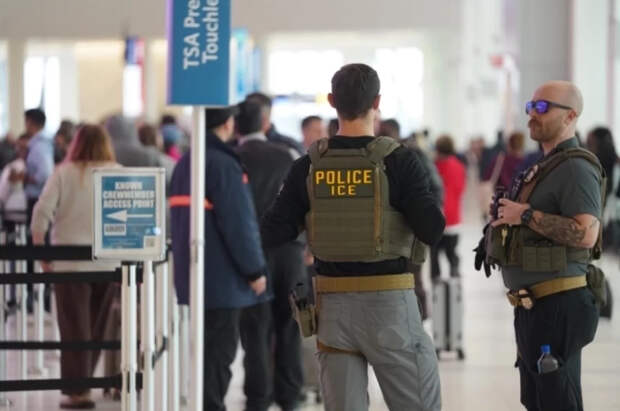 Трамп поддержал идею переименовать Иммиграционную полицию ICE в NICE