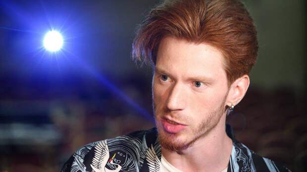 СМИ: Внук Пугачевой пешком пересек границу Эстонии на третий день мобилизации