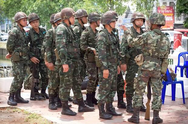 Армия Таиланда набрала рекордное число добровольцев, предложив «отдых от жён