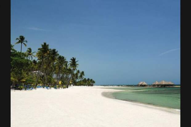 Гостям в Barcelo Capella Beach Resort (Доминикана) обещают шикарный пляж с белым песком… Гостям в Barcelo Capella Beach Resort (Доминикана) обещают шикарный пляж с белым песком… ожидания и реальность, отель, реклама