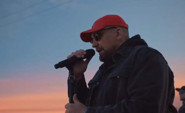 Концерты Басты и Агутина отменили в Азербайджане после рейдов на Урале