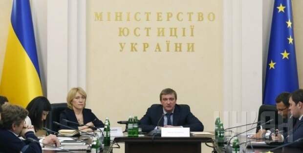 Политика: Агентство США по международному развитию (USAID) научит украинцев правильно люстрировать