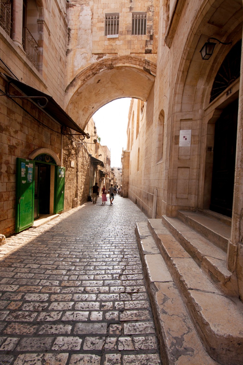10-most-popular-streets-in-the-world-that-are-worth-seeing-artnaz-com-3