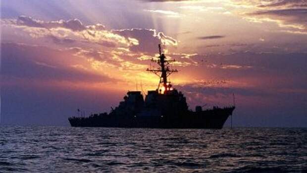 Эсминец ВМС США USS Carney