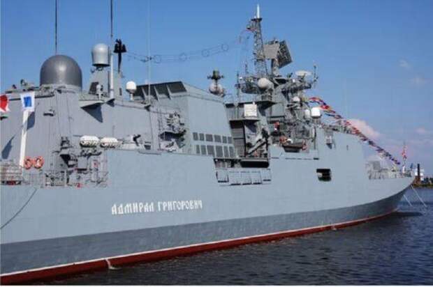 Захватывать мирные корабли страшно, если рядом фрегат