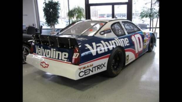 Топ 10 самых дорогих авто через интернет (41 фото) Топ 10 самых дорогих авто через интернет (41 фото)