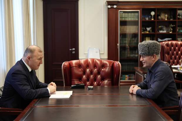 Глава Адыгеи встретился с муфтием Адыгеи и Краснодарского края