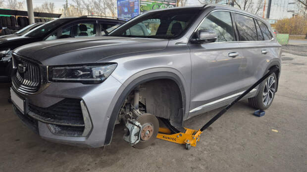 Стоит ли смазывать колесные болты при установке колёс