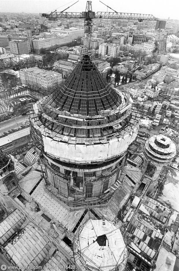 Прогулка по Москве 1995 года Прогулка по Москве 1995 года 90-е, москва, фотографии