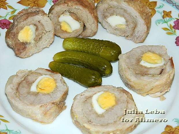 Мясной рулет Мясной рулет