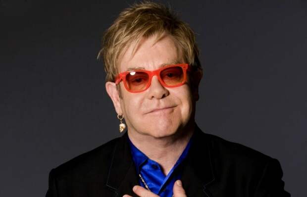 Elton John – «Wonderful Crazy Night»