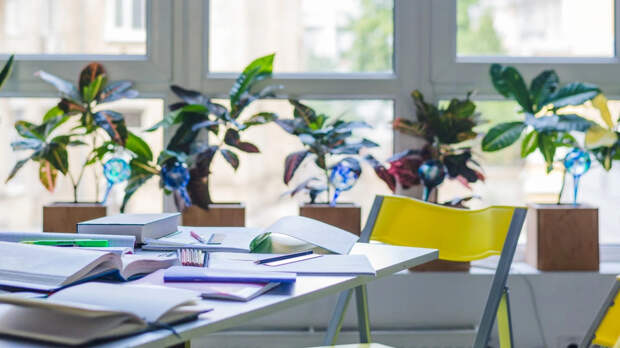 112: частная школа Brookes в Москве закрылась, собрав оплату за следующий учебный год