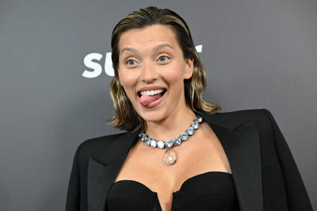 Телеведущая Тодоренко призналась, что по утрам справляется с детьми без няни