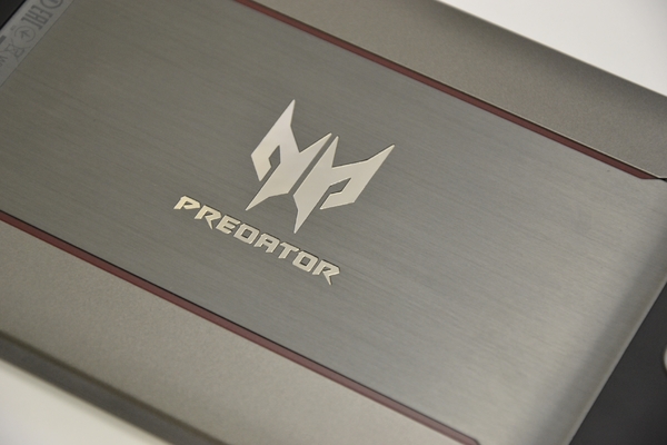 Acer Predator 8: лого