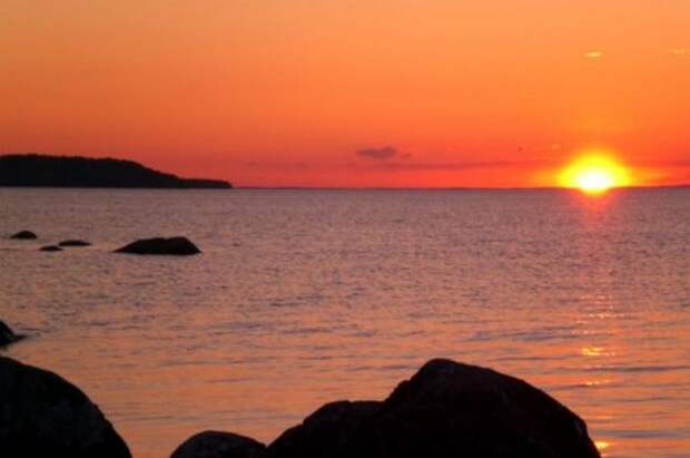 Астахов сообщил о еще одном погибшем в трагедии в Карелии