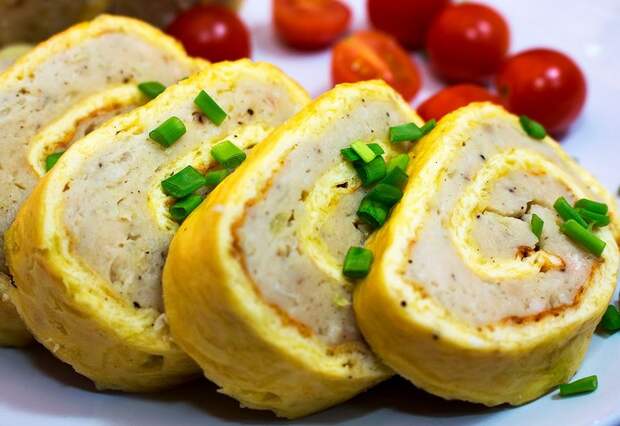 Картинки по запросу Сырно - мясной рулет
