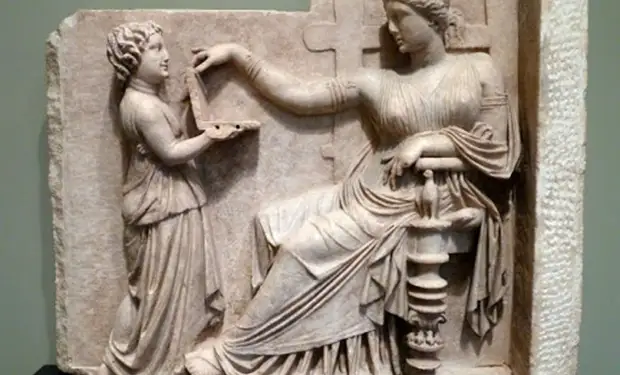 5 фото, на которых люди заметили подтверждение путешествий во времени