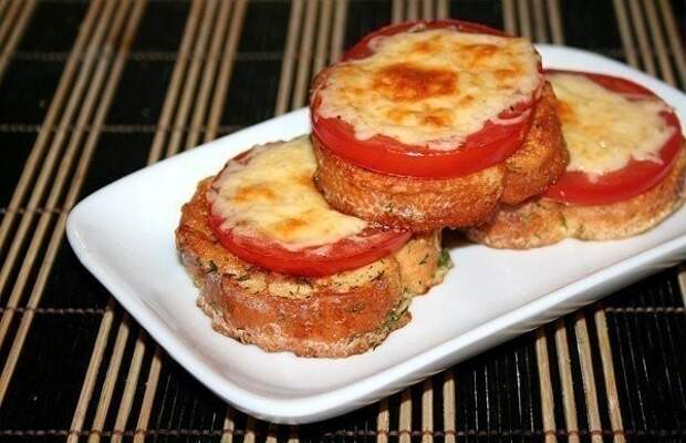 Гренки с помидорами и сыром или холостяцкий вечерний перекус. Рецепт, Гренки, Длиннопост