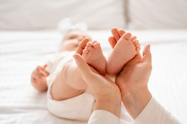 Врач оценил утверждение о влиянии каждого полового партнера женщины на будущих детей