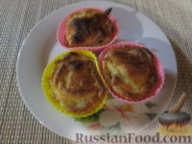 Фото к рецепту: Корзиночки с грибами и сыром