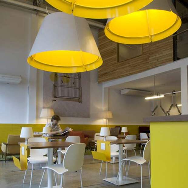 The-Bright-Yellow-Interior-Design-Urban-Station (600x600, 35Kb)