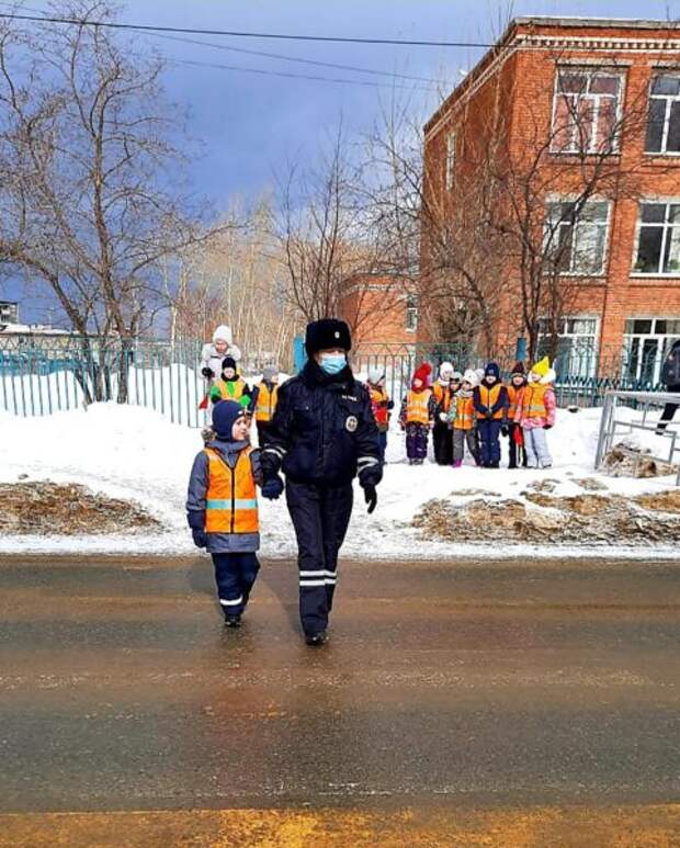 В Кировграде «Шагающий автобус»