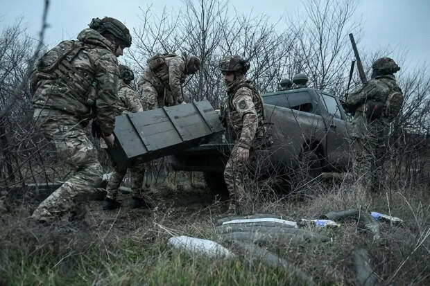 Военкор: оставшаяся часть киевских оккупантов в Курской области заблокирована в Горнали
