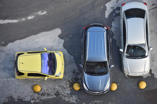 Россиян начали штрафовать за граффити и парковку с помощью ИИ