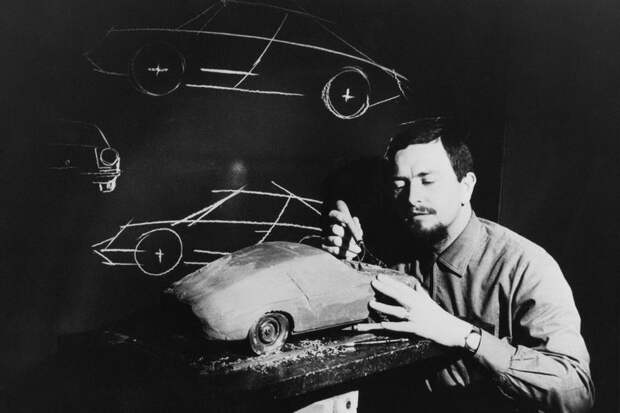 Создатель Porsche 911 скончался в возрасте 76 лет (11 фото) Создатель Porsche 911 скончался в возрасте 76 лет (11 фото)