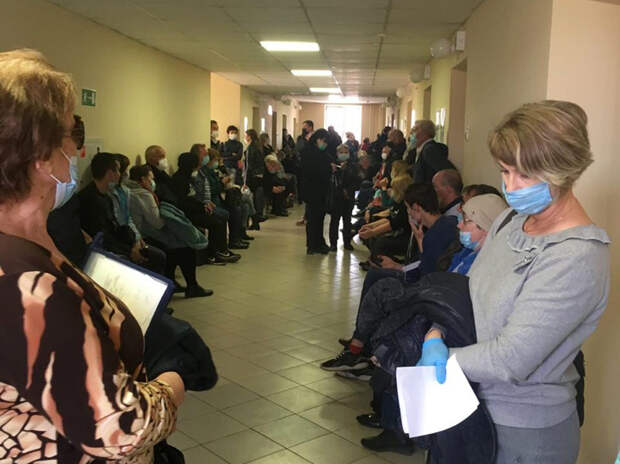 Ад в поликлиниках Магнитогорска породил бизнес на очередях