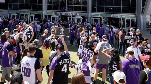 Fans gather outside Golden 1 Center