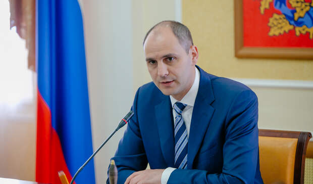 Денис Паслер