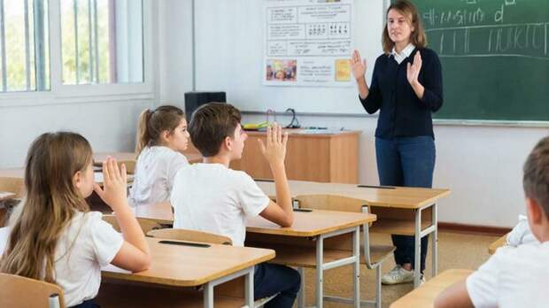 В российских школах могут появиться уроки этикета
