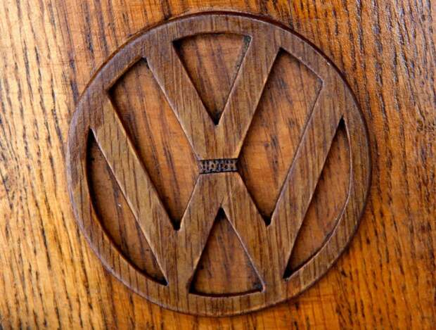 Volkswagen жук 1972 года из дерева (9)