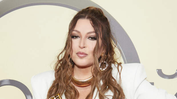 «Неадекватный возраст»: Ирина Дубцова планирует родить еще одного ребенка