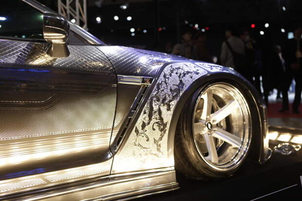 Стайлинг Nissan GT-R под рельефную роспись из железа Стайлинг Nissan GT-R под рельефную роспись из железа KUHL RACING, gt-r, nissan, пленка на авто, тюнинг