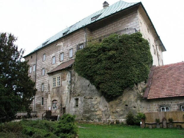 Замок Гоуска, Чехия Замок Гоуска, Чехия история, мистика