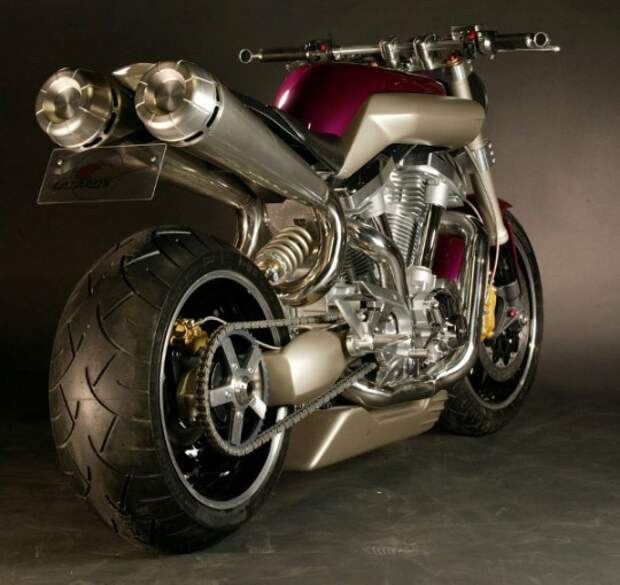 Wild-Star-1600-2 Кастом Yamaha от Людовика Лазаретта