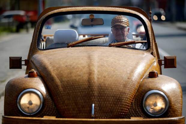 Volkswagen жук 1972 года из дерева (6)