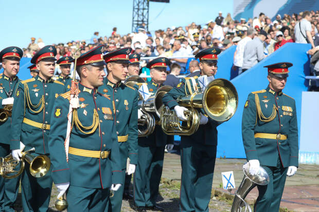 Дмитрий Акманов: «Музыка нужна бойцам, это ощущается на каждом концерте»