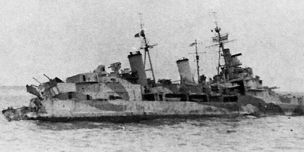 Крейсер Эдинбург после атаки немецкой подлодки