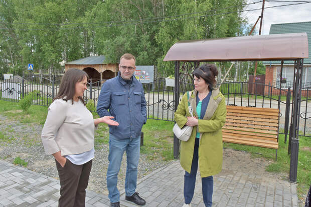 Экс-главу поселения в ХМАО обвинили в растрате более 1 млн рублей из-за фиктивного трудоустройства сотрудника