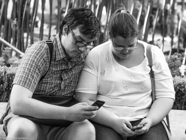 гибель живого общения люди одержимые своими смартфонами (7)