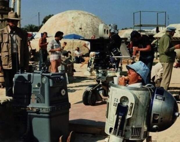 Awesome Behind The Scenes Photos From Old Movies (8)