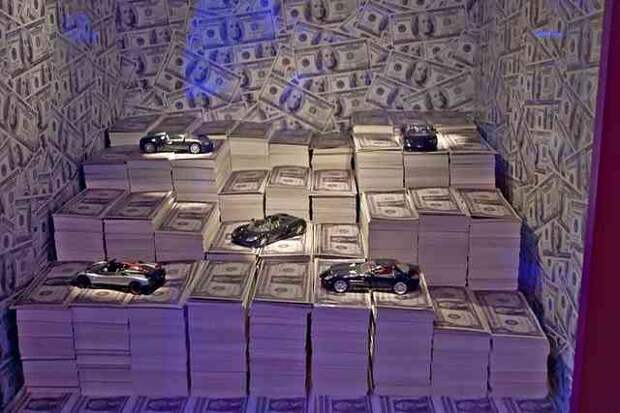 Музей авто истории в турине, италия. (трафик)